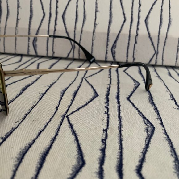 NIB- FENDI Retired Design Sunglasses 🕶️ - Picture 5 of 14